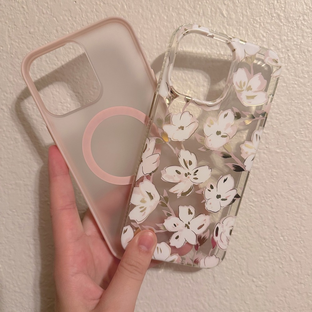 iPhone 14 Pro Max case bundle